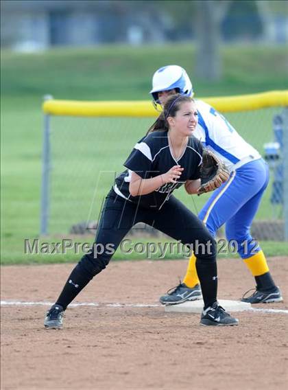 Thumbnail 1 in Taft @ Tehachapi photogallery.