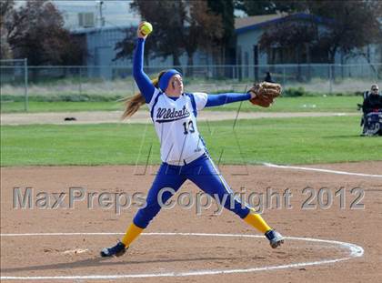 Thumbnail 3 in Taft @ Tehachapi photogallery.