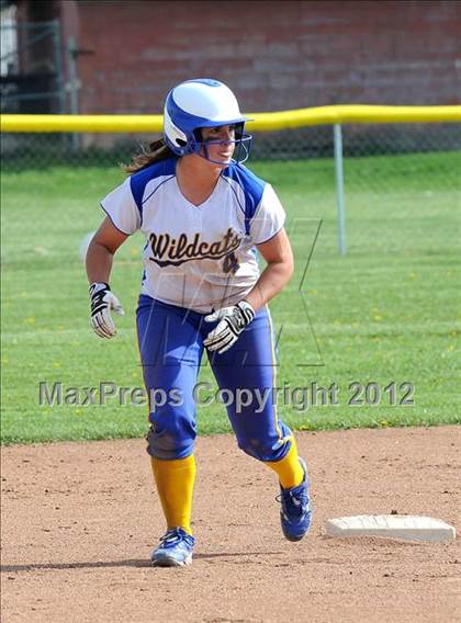 Thumbnail 2 in Taft @ Tehachapi photogallery.