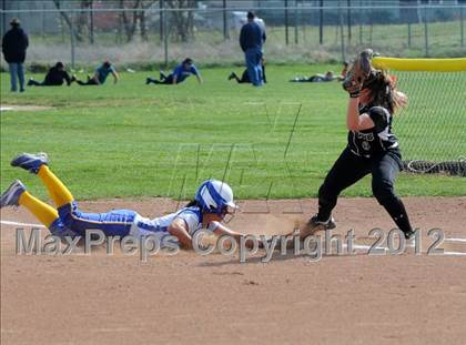 Thumbnail 1 in Taft @ Tehachapi photogallery.