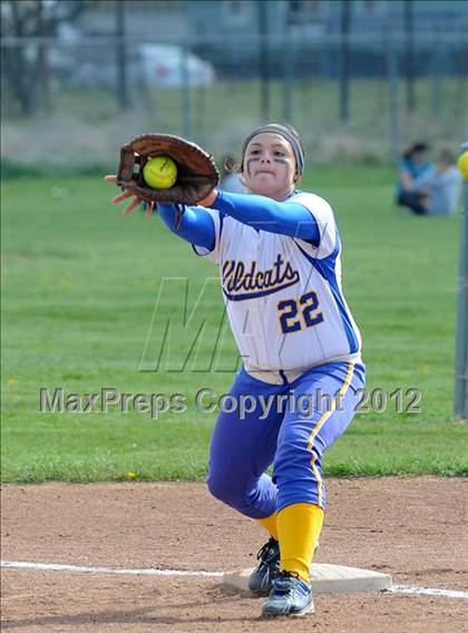 Thumbnail 1 in Taft @ Tehachapi photogallery.