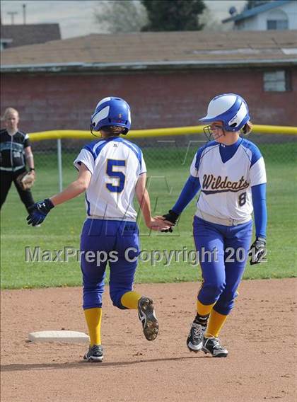 Thumbnail 1 in Taft @ Tehachapi photogallery.