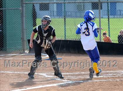 Thumbnail 2 in Taft @ Tehachapi photogallery.
