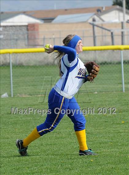 Thumbnail 1 in Taft @ Tehachapi photogallery.