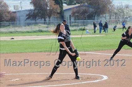 Thumbnail 3 in Taft @ Tehachapi photogallery.