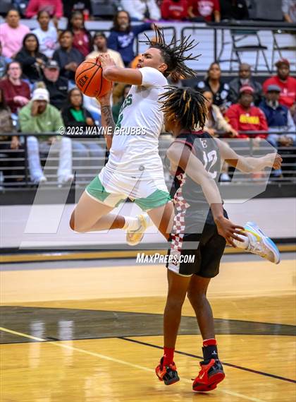 Thumbnail 3 in Liberty-Eylau vs. Tatum (UIL 3A D1 Area Playoff) photogallery.