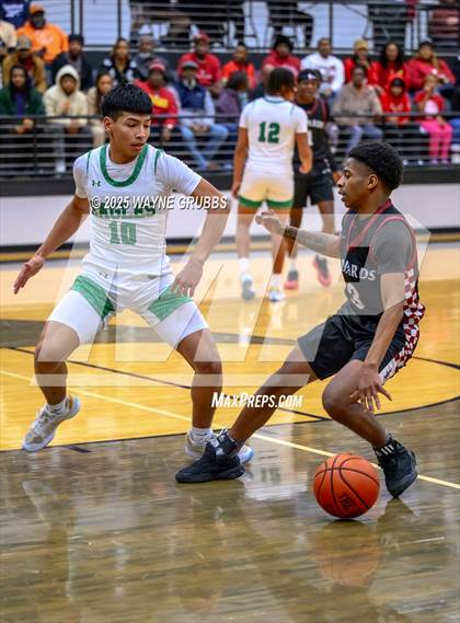 Thumbnail 1 in Liberty-Eylau vs. Tatum (UIL 3A D1 Area Playoff) photogallery.