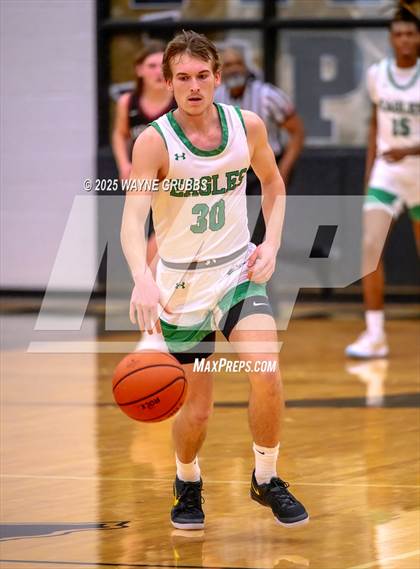 Thumbnail 3 in Liberty-Eylau vs. Tatum (UIL 3A D1 Area Playoff) photogallery.