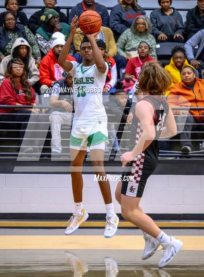 Thumbnail 2 in Liberty-Eylau vs. Tatum (UIL 3A D1 Area Playoff) photogallery.