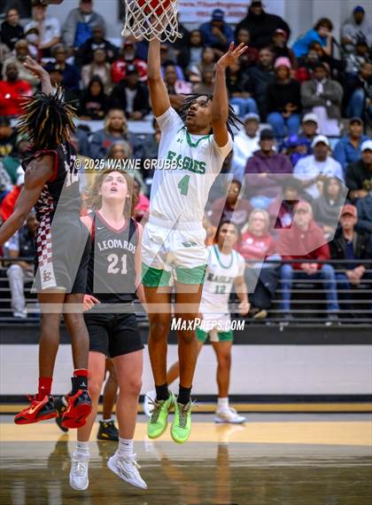 Thumbnail 3 in Liberty-Eylau vs. Tatum (UIL 3A D1 Area Playoff) photogallery.