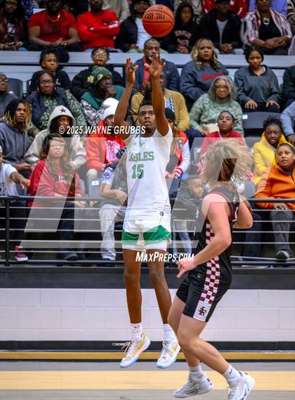 Thumbnail 3 in Liberty-Eylau vs. Tatum (UIL 3A D1 Area Playoff) photogallery.