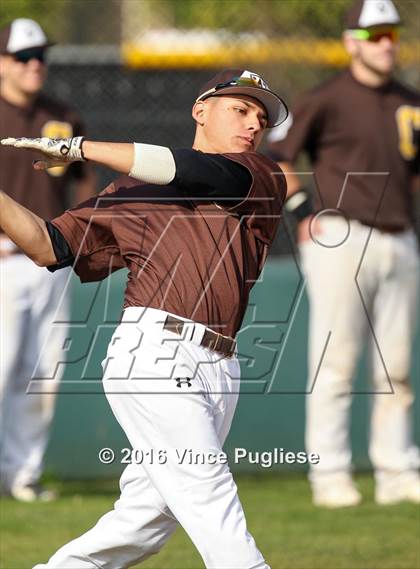 Thumbnail 1 in Crespi vs. Alumni 2016 photogallery.