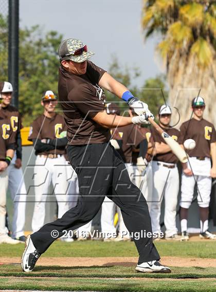Thumbnail 3 in Crespi vs. Alumni 2016 photogallery.