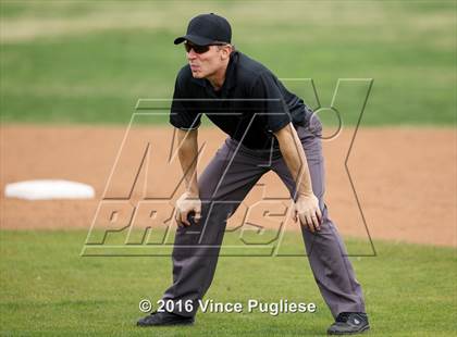 Thumbnail 2 in Crespi vs. Alumni 2016 photogallery.