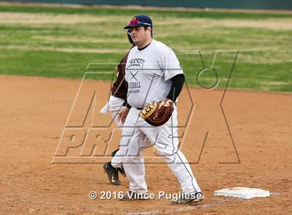 Thumbnail 3 in Crespi vs. Alumni 2016 photogallery.