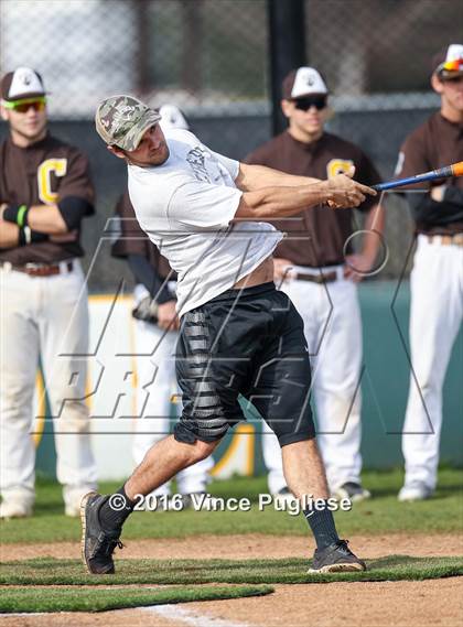 Thumbnail 3 in Crespi vs. Alumni 2016 photogallery.