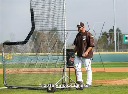 Thumbnail 3 in Crespi vs. Alumni 2016 photogallery.