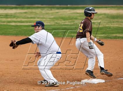 Thumbnail 1 in Crespi vs. Alumni 2016 photogallery.