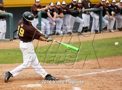 Thumbnail 2 in Crespi vs. Alumni 2016 photogallery.