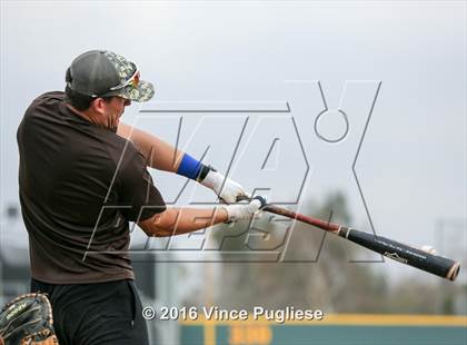 Thumbnail 1 in Crespi vs. Alumni 2016 photogallery.