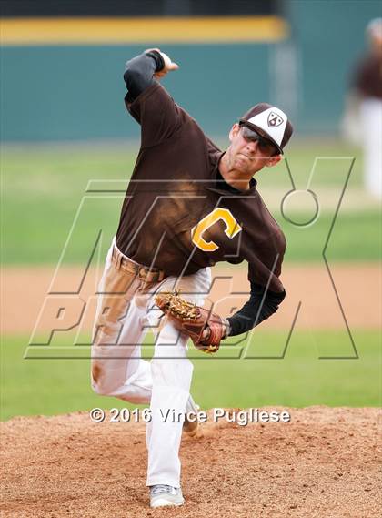 Thumbnail 1 in Crespi vs. Alumni 2016 photogallery.