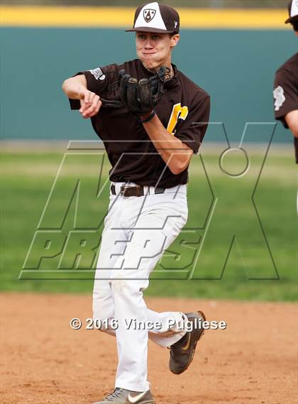 Thumbnail 3 in Crespi vs. Alumni 2016 photogallery.
