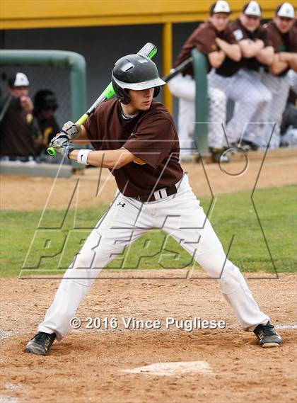Thumbnail 3 in Crespi vs. Alumni 2016 photogallery.