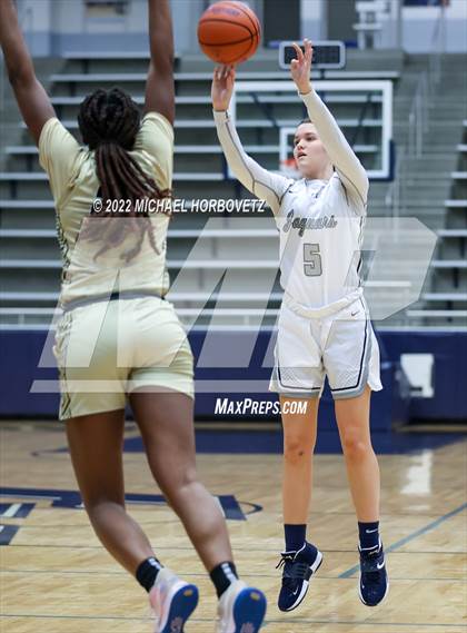 Thumbnail 3 in Plano East @ Flower Mound photogallery.