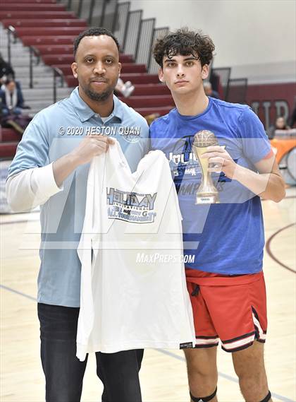 Thumbnail 3 in Great Oak vs. Palm Springs (Rancho Mirage Holiday Invitational) photogallery.