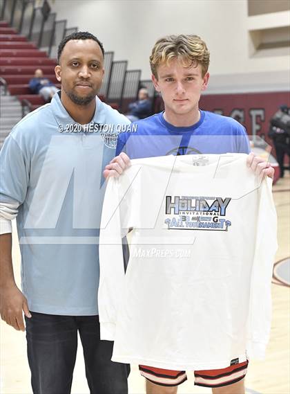 Thumbnail 1 in Great Oak vs. Palm Springs (Rancho Mirage Holiday Invitational) photogallery.