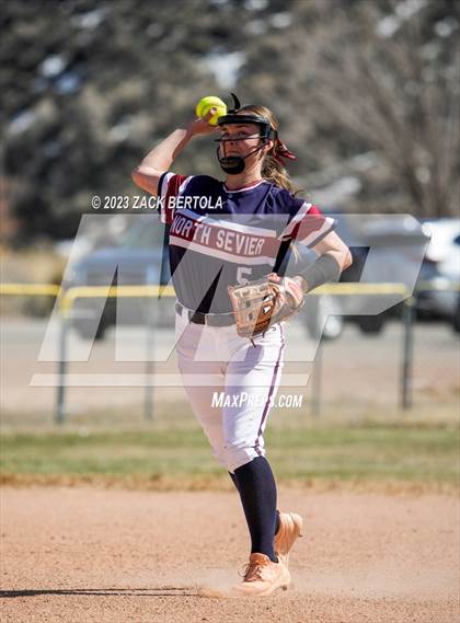 Thumbnail 1 in North Sevier @ Duchesne photogallery.