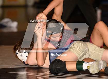 Thumbnail 2 in Paloma Valley vs Vista Murrieta photogallery.