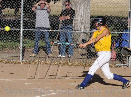 Thumbnail 3 in D'Evelyn @ Wheat Ridge photogallery.