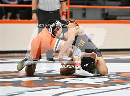 Thumbnail 2 in Klein @ Rockwall photogallery.