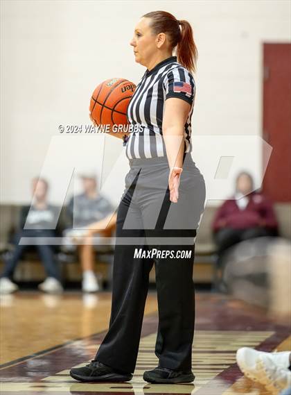 Thumbnail 2 in Brookeland vs. Chapel Hill (Tenaha ISD Holiday Hoops) photogallery.