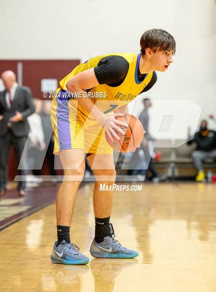 Thumbnail 1 in Brookeland vs. Chapel Hill (Tenaha ISD Holiday Hoops) photogallery.