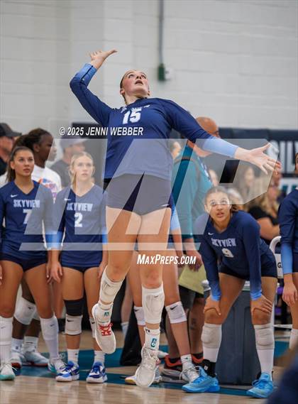Thumbnail 3 in Sierra Canyon vs. Skyview (Durango Fall Classic) photogallery.