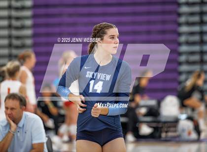 Thumbnail 3 in Sierra Canyon vs. Skyview (Durango Fall Classic) photogallery.