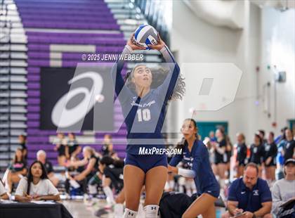 Thumbnail 2 in Sierra Canyon vs. Skyview (Durango Fall Classic) photogallery.