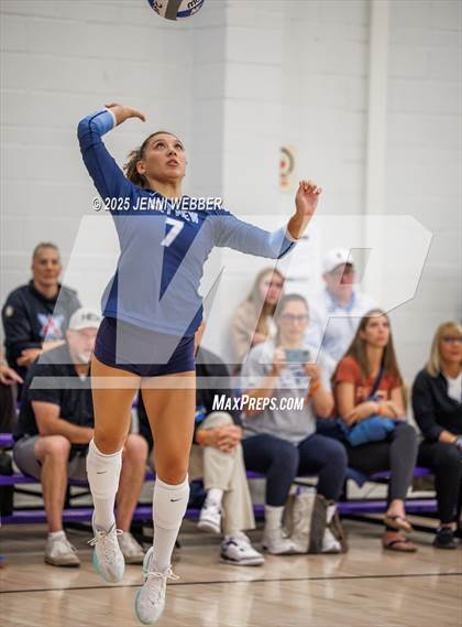 Thumbnail 3 in Sierra Canyon vs. Skyview (Durango Fall Classic) photogallery.