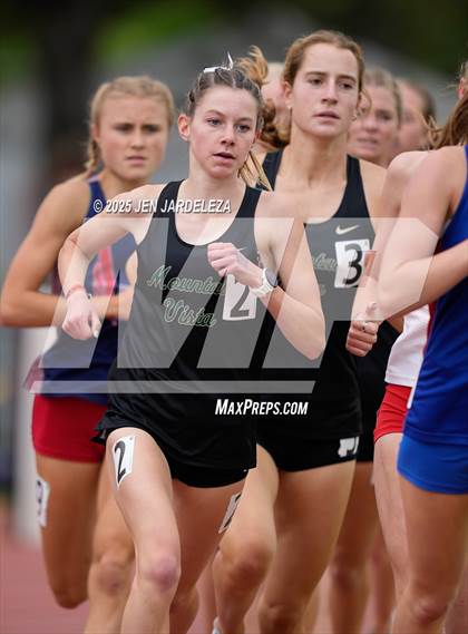 Thumbnail 2 in CHSAA Finals 5A (1600 Meter ) photogallery.