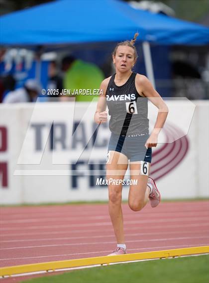 Thumbnail 3 in CHSAA Finals 5A (1600 Meter ) photogallery.