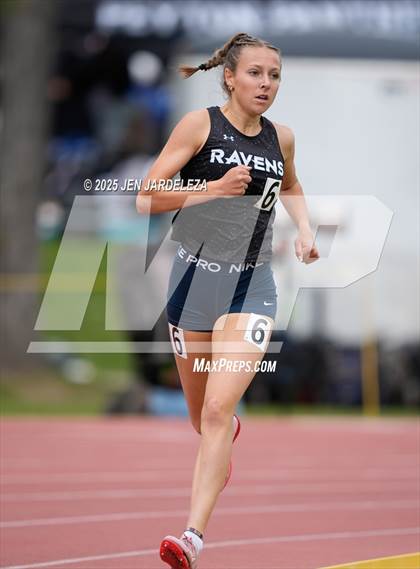 Thumbnail 1 in CHSAA Finals 5A (1600 Meter ) photogallery.