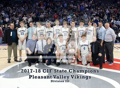 Thumbnail 2 in Pleasant Valley (CIF State D3 Award Photos) photogallery.