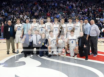 Thumbnail 1 in Pleasant Valley (CIF State D3 Award Photos) photogallery.