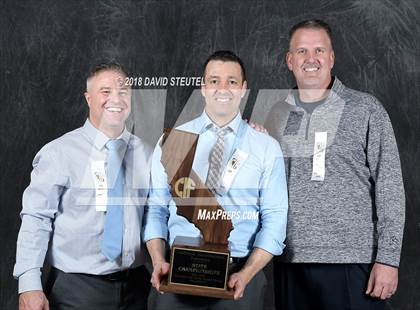 Thumbnail 1 in Pleasant Valley (CIF State D3 Award Photos) photogallery.