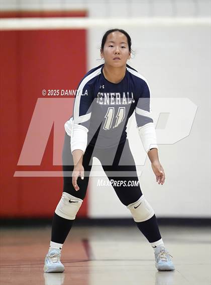 Thumbnail 2 in Washington-Liberty @ West Potomac photogallery.