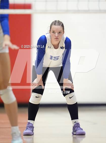 Thumbnail 3 in Washington-Liberty @ West Potomac photogallery.