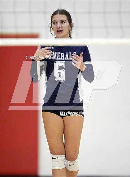 Thumbnail 2 in Washington-Liberty @ West Potomac photogallery.