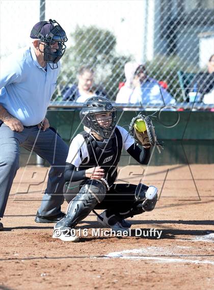 Thumbnail 1 in Golden Valley @ Tehachapi photogallery.